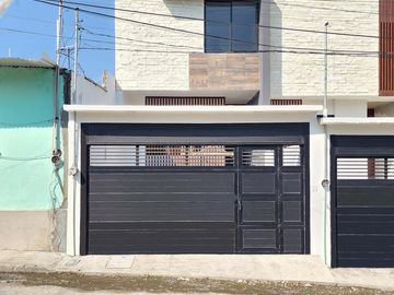 Casa en venta en Col. Villa Rica, Boca del Río, Ver.