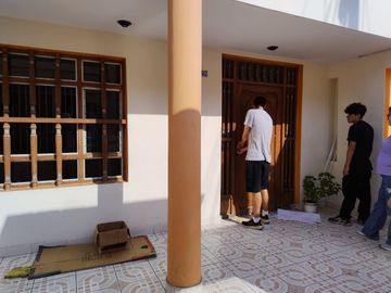 AMPLIA CASA EN URB. LA NORIA-TRUJILLO
