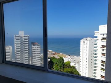 VENTA APARTAMENTO PISO ALTO EL LAGUITO