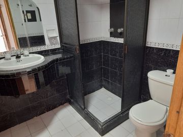 VENTA APARTAMENTO PISO ALTO EL LAGUITO