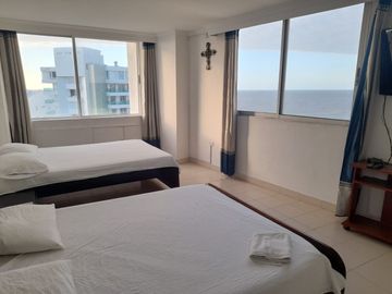 VENTA APARTAMENTO PISO ALTO EL LAGUITO