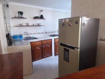 VENTA APARTAMENTO PISO ALTO EL LAGUITO