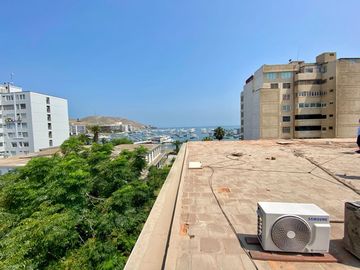 Venta de lindo departamento en el Balnerario Ancón