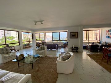 Venta de lindo departamento en el Balnerario Ancón