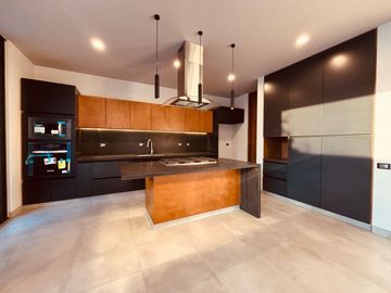 VENDO CASA NUEVA EN LOMAS DEL MOLINO IV DE LEON GTO