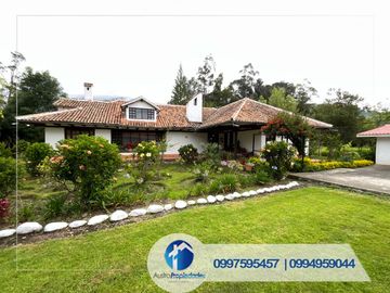 Vendo Quinta en Paute sector el Cabo
