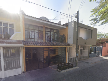 Oportunidad única casa en venta a precio de liquidación EN AARON JOAQUIN, GUADALAJARA