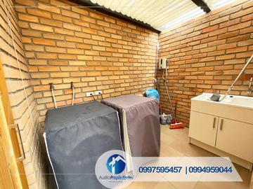 VENDO EDIFICIO DE LUJO EN CUENCA SECTOR TOTORACOCHA