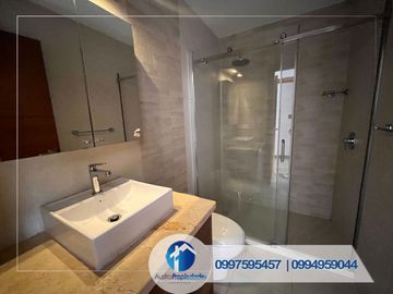 VENDO EDIFICIO DE LUJO EN CUENCA SECTOR TOTORACOCHA