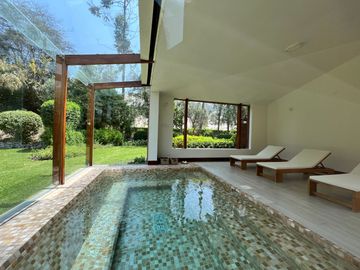 Venta de Moderna Casa de Campo con Piscina en Condominio La Quebrada – Cieneguilla
