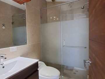 VENDO DEPARTAMENTO DÚPLEX MIRAVALLE CUMBAYÁ