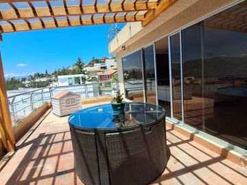 VENDO DEPARTAMENTO DÚPLEX MIRAVALLE CUMBAYÁ