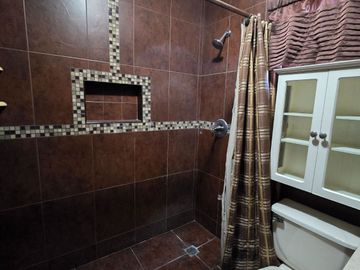 VILLAS DEL REY LINDA CASA DE VENTA SOLO CONTADO