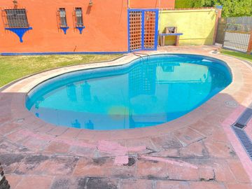 CASA EN FRACC AGUA HEDIONDA CON TODOS LOS SERVICIOS