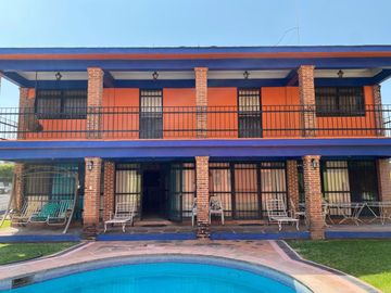 CASA EN FRACC AGUA HEDIONDA CON TODOS LOS SERVICIOS