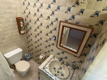 CASA EN FRACC AGUA HEDIONDA CON TODOS LOS SERVICIOS