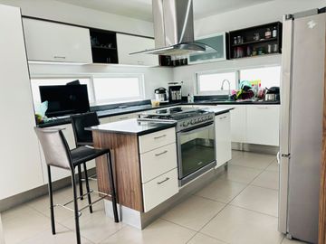 CASA EN VENTA EN LOMAS DEL MOLINO I DE LEON GTO
