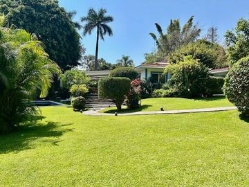 Casa Aviva