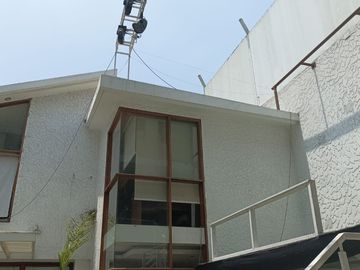 OCASIÒN VENDO LOCAL COMERCIAL SAN JUAN LURIGANCHO