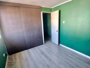 Oferta de Casa de 4d 2b Jardines de Santa María en Maipu.