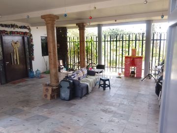 TRASPASO DE CASA EN LA JUERTA DE PEÑA (MG)