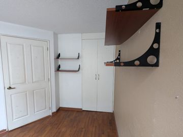 CASA DE VENTA 3 DORMITORIOS DENTRO DE CONJUNTO EN CARCELEN CERCA A TERMINAL TERRESTRE