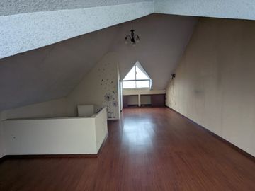 CASA DE VENTA 3 DORMITORIOS DENTRO DE CONJUNTO EN CARCELEN CERCA A TERMINAL TERRESTRE