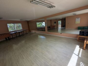 CASA DE VENTA 3 DORMITORIOS DENTRO DE CONJUNTO EN CARCELEN CERCA A TERMINAL TERRESTRE