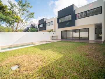 EXCLUSIVA RESIDENCIA EN ARIETTA, CABO NORTE – LUJO Y CONFORT EN MÉRIDA