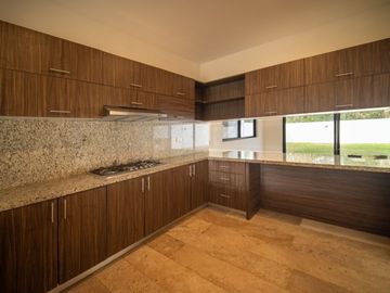 EXCLUSIVA RESIDENCIA EN ARIETTA, CABO NORTE – LUJO Y CONFORT EN MÉRIDA