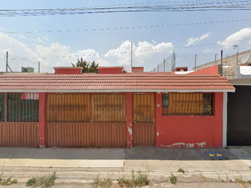 BONITA CASA A 15MIN DEL CENTRO DE TULANCINGO