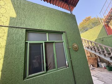 CASA EN VENTA  4 REC. EN AV PERIODISMO $3,200,000