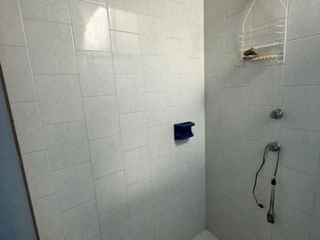 CASA EN VENTA  4 REC. EN AV PERIODISMO $3,200,000