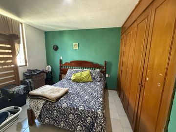 CASA EN VENTA  4 REC. EN AV PERIODISMO $3,200,000