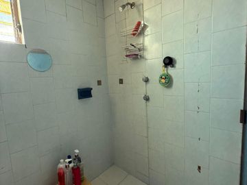 CASA EN VENTA  4 REC. EN AV PERIODISMO $3,200,000