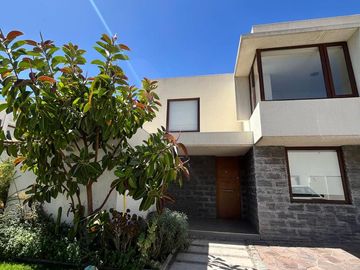Gran Oportunidad Casa 6d en Venta, Precio rebajado 10.000, Chamisero.