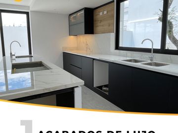 CASA EN VENTA EN SECTOR TANDA NAYÓN DE 4 DORMITORIOS QUITO ECUADOR