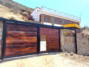 SE VENDE ESTUPENDA CASA EN PACHACAMAC *AMPLIO JARDÍN *TERRAZA *PISCINA *1.200 M2 *PRECIO DE OCASIÓN