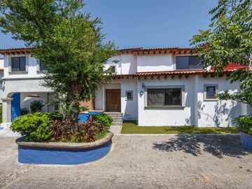 Casa Elvira