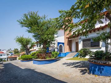 Casa Elvira