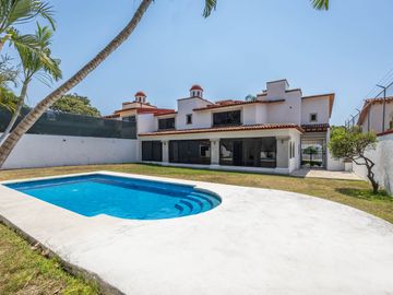Casa Elvira