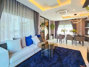 Luxury House For Sale Bangkok Boulevard Luxury 2 floors Motorway - Rama 9 Lat Krabang Bangkok