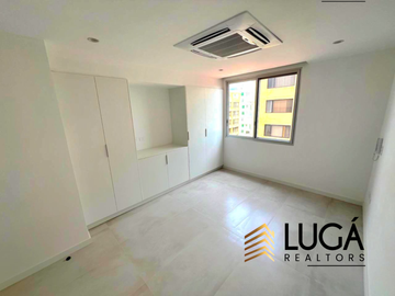 Suite por estrenar frente al mar en venta, cerca al Mall del Pacífico, sector Playa Murciélago, Manta, Ecuador