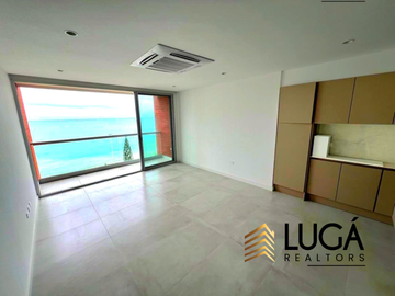 Suite por estrenar frente al mar en venta, cerca al Mall del Pacífico, sector Playa Murciélago, Manta, Ecuador