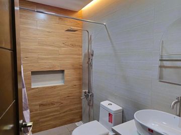 FOR SALE FURNISHED MODERN TWO STOREY HOUSE IN PAMPANGA NEAR SM TELABASTAGAN