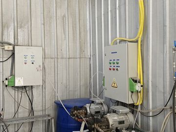 VENTA NEGOCIO DE MODERNA LAVADORA, SANTA ELENA