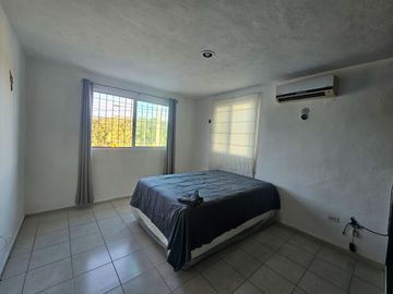 Vive o Invierte en Ciudad Caucel – Casa en Venta sobre Avenida Principal