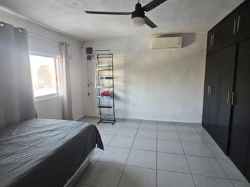 Vive o Invierte en Ciudad Caucel – Casa en Venta sobre Avenida Principal