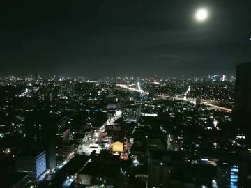 For Sale 3BR Loft Penthouse at Victoria De Manila Taft Avenue Manila