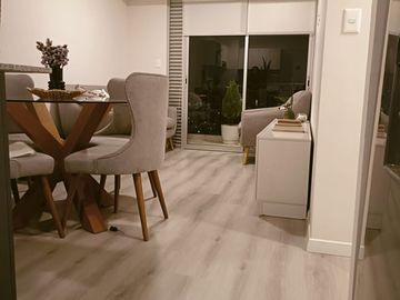 Alquilo habitacion amoblada para señorita -MODO ROMMIE -dentro de Edificio Moderno - areas comunes